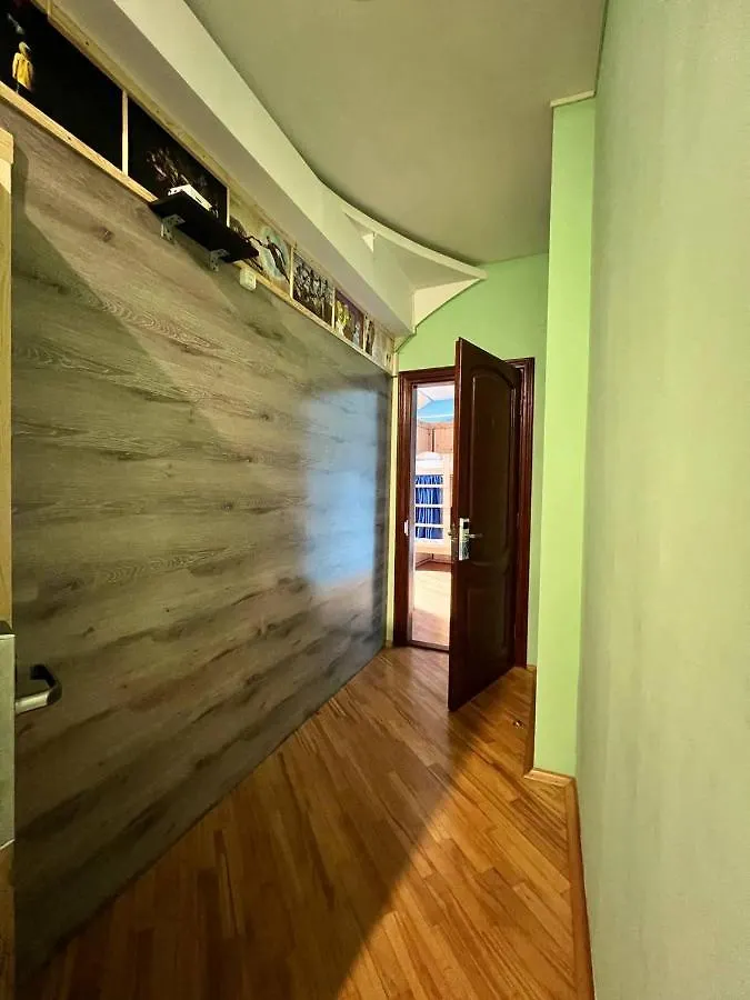Sunday Mini Hostel Lviv Ucrânia